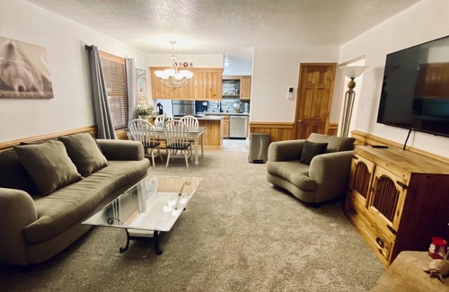 Angel Fire Condo | The PeakView Haven Condo - SnowFire 207B