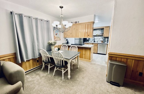 Angel Fire Condo | The PeakView Haven Condo - SnowFire 207B