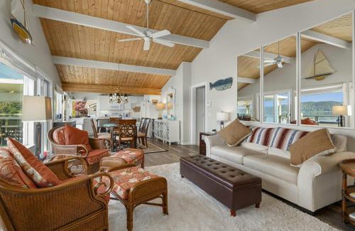 Belfair House | The Pearl on North Shore