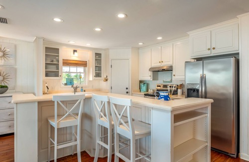 Royal Lagoons House | The Pearl | open 8/2. Price slash.
