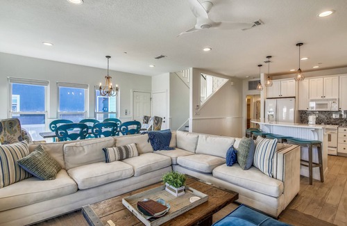 Beachside Village House | The Pelican Perch | Modern Home, Close to Beach!