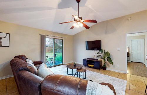 Pensacola House | The Pensacola Sanctuary