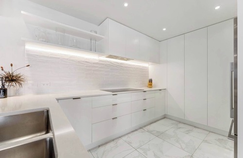 Mount Maunganui Apartment | The Penthouse Pad