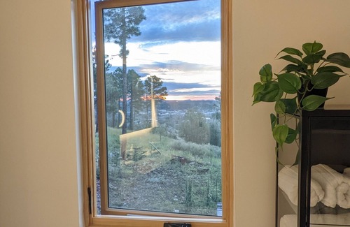 Flagstaff Apartment | The Perch - Mountain modern retreat where Flagstaff meets the sky
