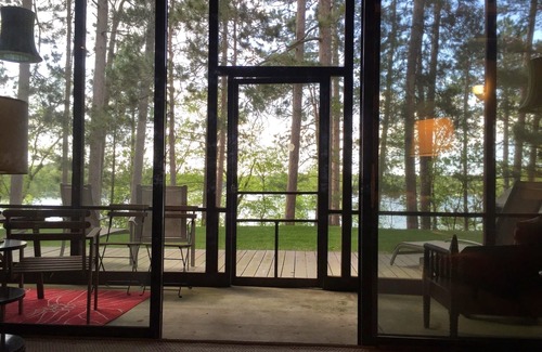 Waupaca Condo | The Perch on Round Lake, freshly renovated, outdoor fun, great restaurants!