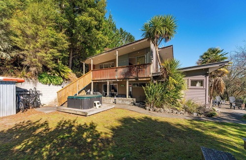 Turangi House | The Perch - Turangi Holiday Home