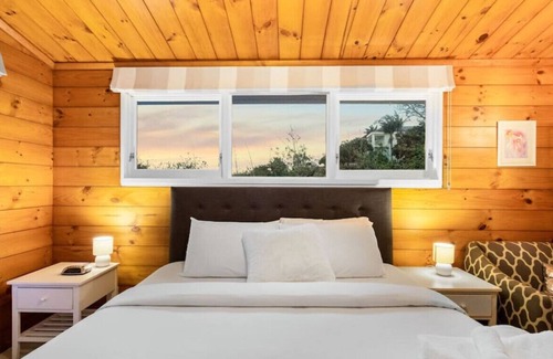 Mellons Bay House | The Perfect 4BR Seaside Escape | WiFi & Netflix