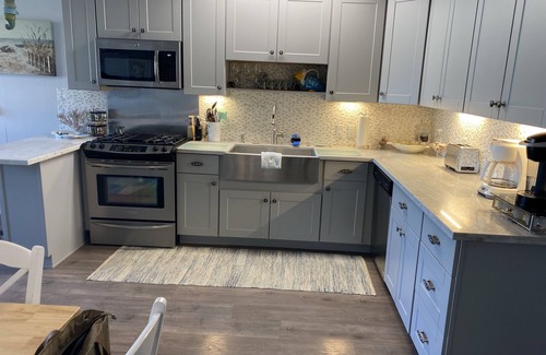 Cayucos House | The perfect beach get away! Couple minute walk to the beach!