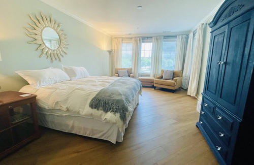 Sun Ridge Condo | The Perfect Getaway-Beautiful 4 bedroom Bayside Resort