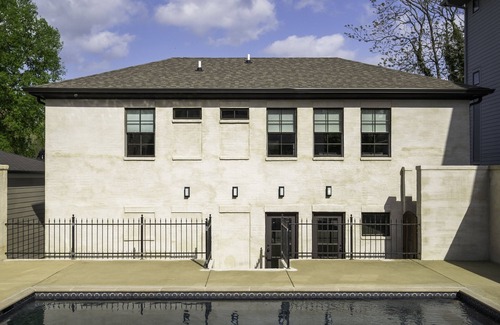 Nashville House | The Perfect Hideaway - Plan Your 30 Day Escape