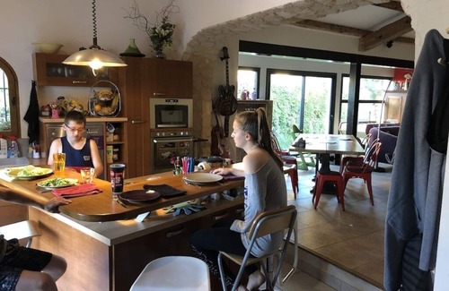 Velaux House | The perfect House air-conditioned and with swimming pool for Holidays in family.