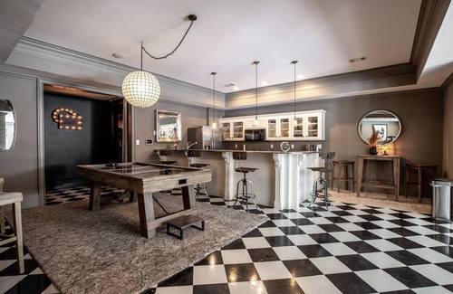 Cumming House | The Perfect Luxury Getaway! Weddings Welcome!