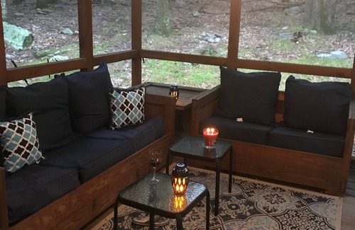 Bushkill House | The Perfect Mountain Get Away!