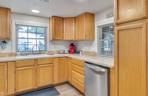 Longtown House | The Perfect Porch Retreat!