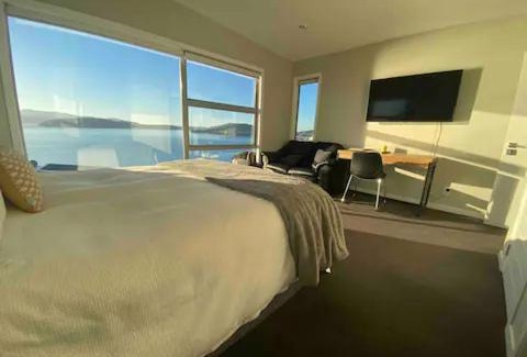 Wellington House | The perfect stop over