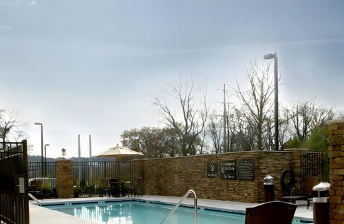 Canton House | The Perfect Vacation Spot for Groups