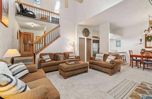Jefferson Township House | The perfect weekend getaway!