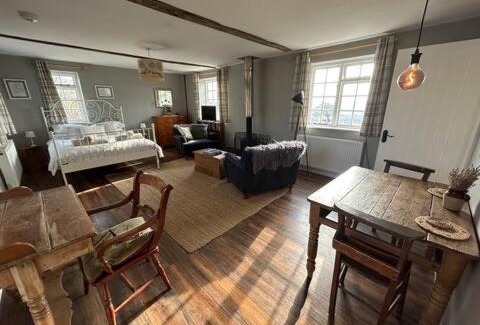 Battle House | The Piggery, a perfect country hideaway