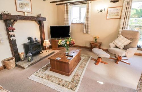 Briggswath House | The Piggery