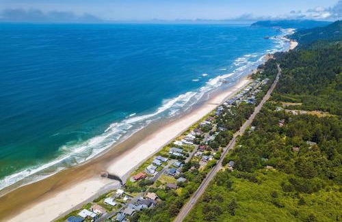 Arch Cape House | The Pilot House by AvantStay Stunning Home Right On Arch Cape Beach