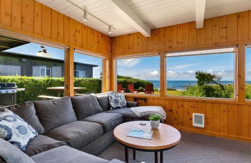 Arch Cape House | The Pilot House by AvantStay Stunning Home Right On Arch Cape Beach