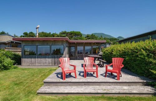 Arch Cape House | The Pilot House by AvantStay Stunning Home Right On Arch Cape Beach
