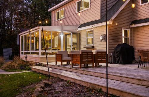 Charlevoix House | The Pineapple Lake House