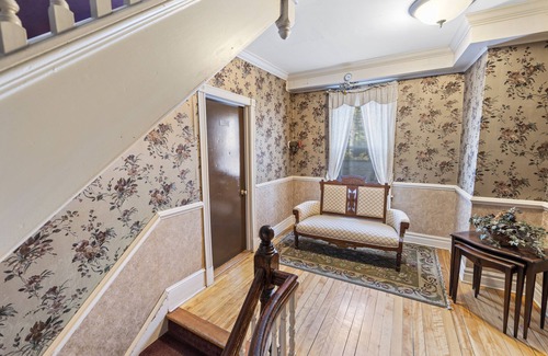 Hillcrest Hotel | The Pines Inn Lake Placid