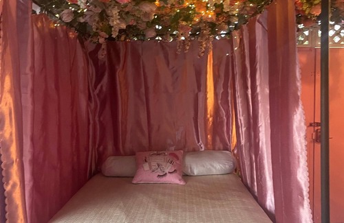 Sun Valley House | The Pink Garden
