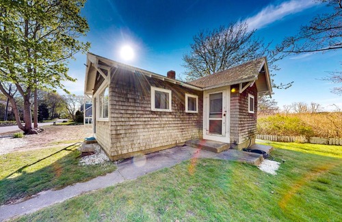 Oak Bluffs House | The Pinkletink