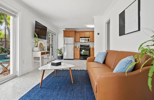 Old Northwood Historic District Villa | The Place at Northwood