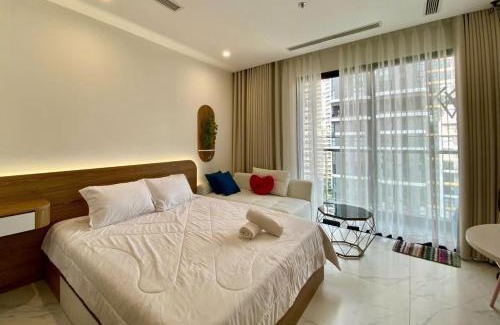 District 9 Apartment | The Place's VinHome's Grand Park