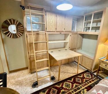 Prescott Apartment | The Pleasant Street Casitas - Historic & Modern Charm