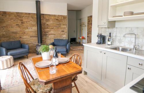 Stockport House | The Plucking Shed - Vineyard Stay