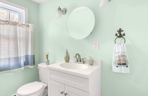 Buttermilk Bay House | The Plymouth Cottage: 2BD/2BA