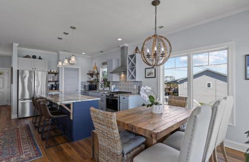 Marshallberg House | The Point at Marshallberg home