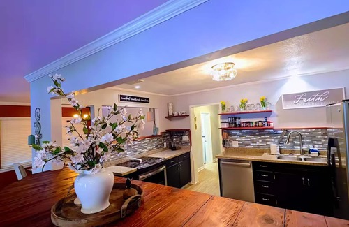 Rockwell House | The Point of Paradise 2