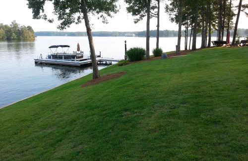 Lake Oconee House | The Pointe