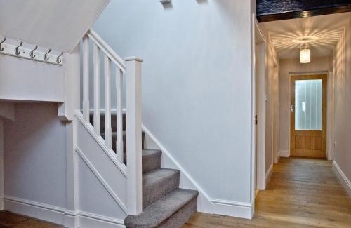 Stalbridge House | The Pool House