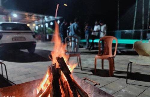 Madikeri Bed & Breakfast | The Pool Villa Coorg