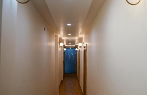 Bhopal Resort | The prandium lux restro pooldeck room
