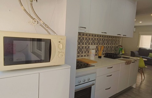 Diputacion de Cartagena Casco Apartment | The Pretty and Reformed Home