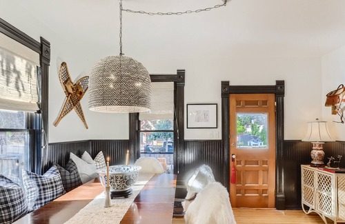 Lyons House | The Pride of Lyons- Luxury 3 BR on Main Street