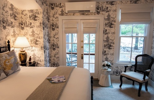 Bar Harbor Bed & Breakfast | The Primrose