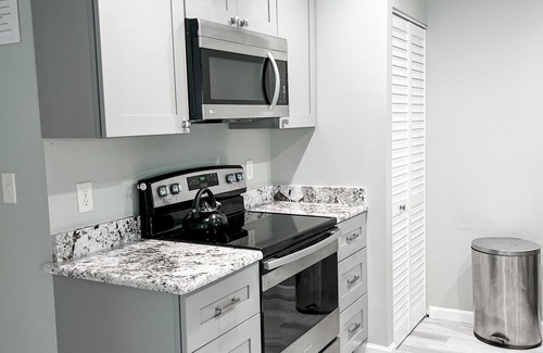The Old Commons Apartment | The Prince of Tides - Downtown Beaufort!