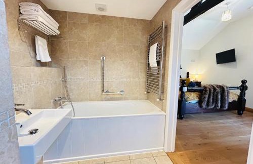 Stow Maries Bed & Breakfast | The Prince of Wales