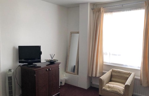 Reigate House | The Prince of Wales