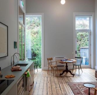 Dunedin City Centre Apartment | The Princes Apartment