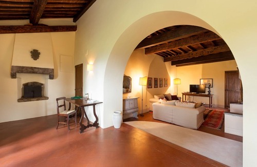 Pratolino Apartment | The Principessa -Three bedroom luxury apartment in the Florentine hills