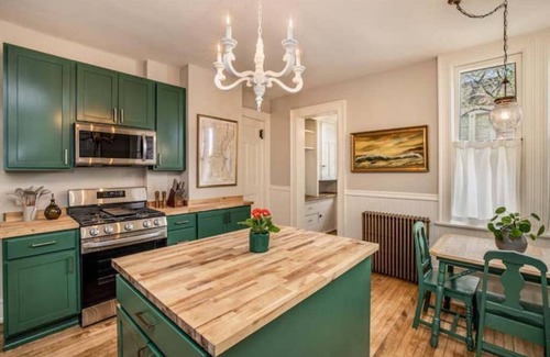 East Town House | The Prospect Mansion & Gallery -great for weddings